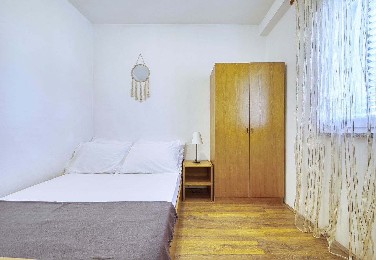 Apartment in Ljubac - Gazic no.2