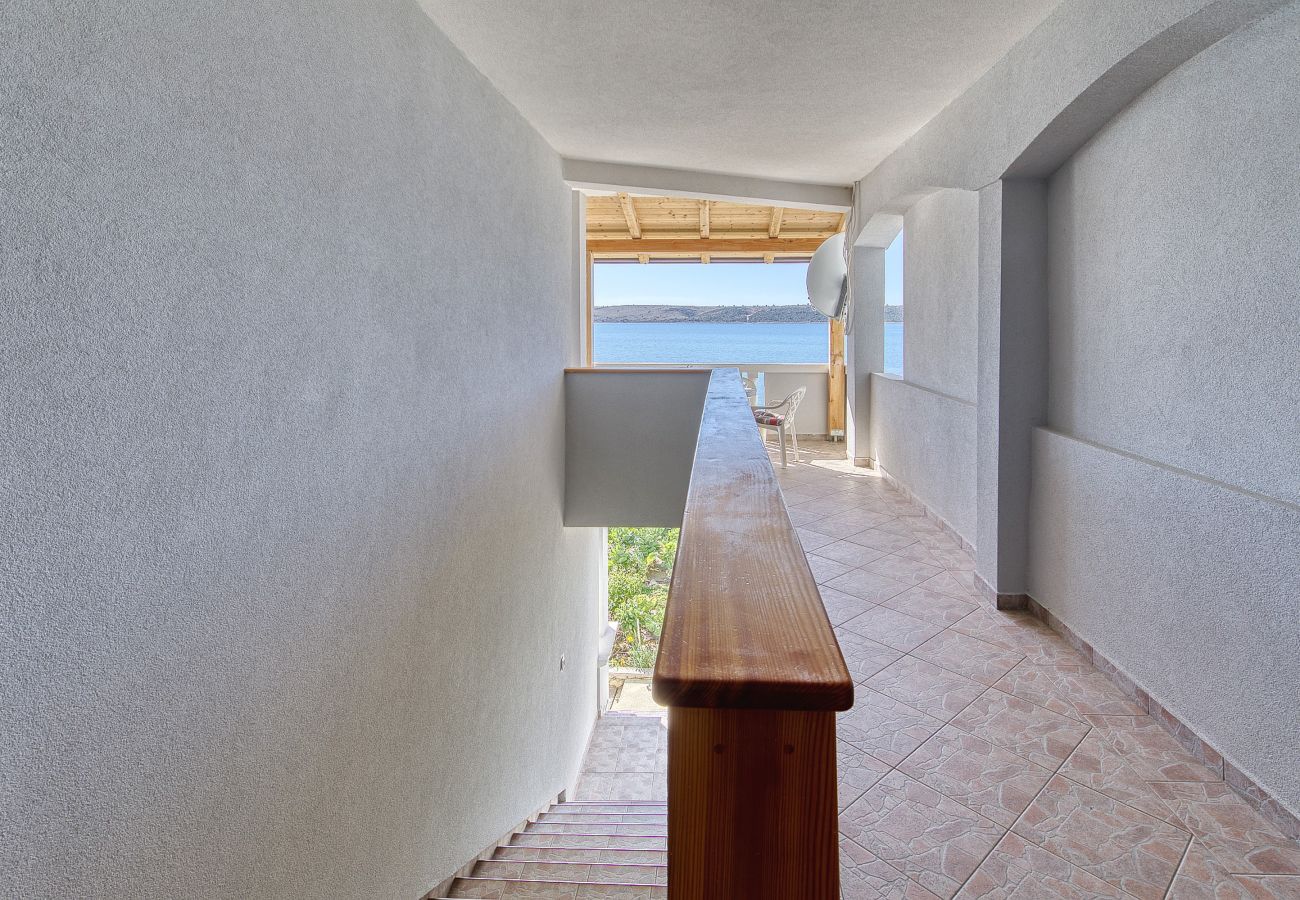 Apartment in Ljubac - Gazic no.2