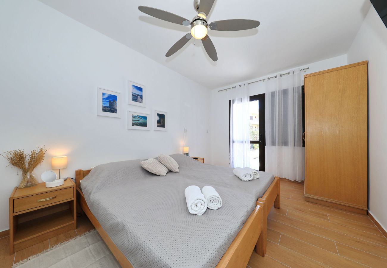 Rent by room in Starigrad - Hibis No. 3