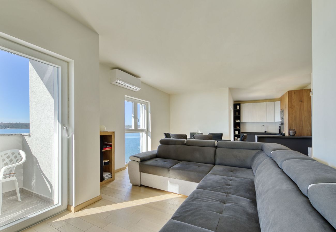 Apartment in Ljubac - Gazic no.4