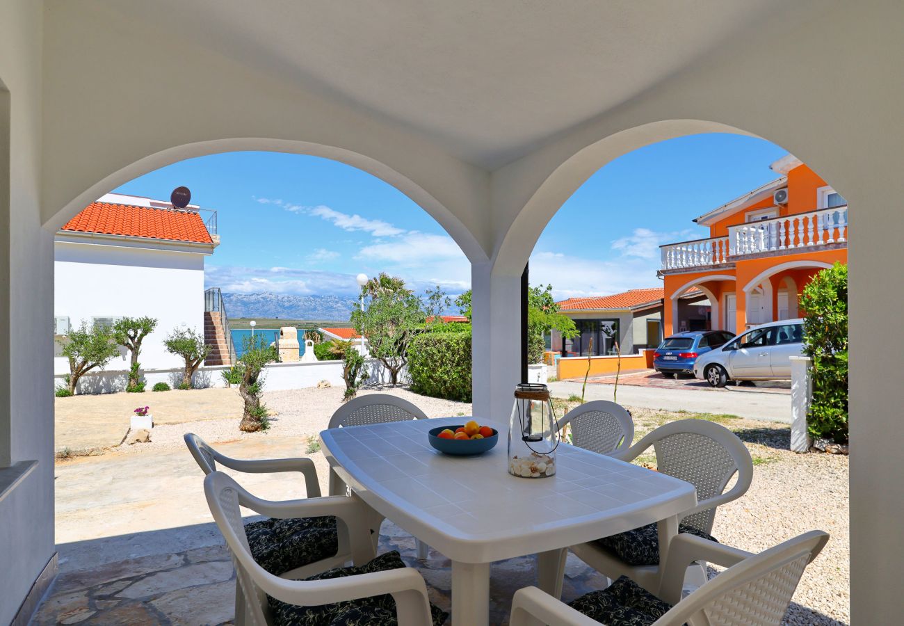 House in Vir -  Malo Fali 