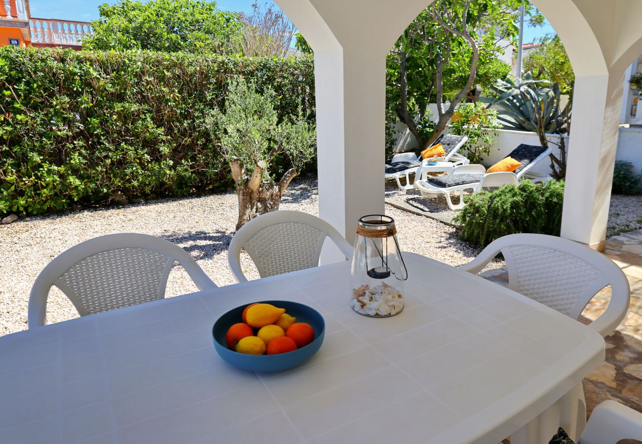 House in Vir -  Malo Fali 