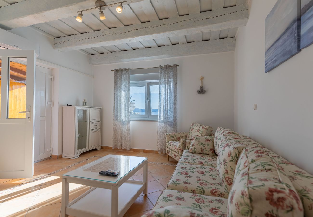 Apartment in Maslenica - Sidro, Schöne Ferienwohnung mit Meerblick,