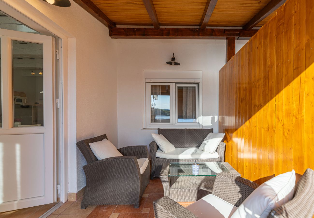 Apartment in Maslenica - Sidro, Schöne Ferienwohnung mit Meerblick,
