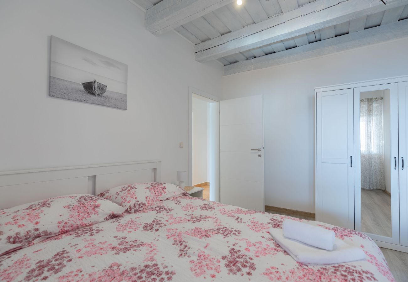 Apartment in Maslenica - Sidro, Schöne Ferienwohnung mit Meerblick,