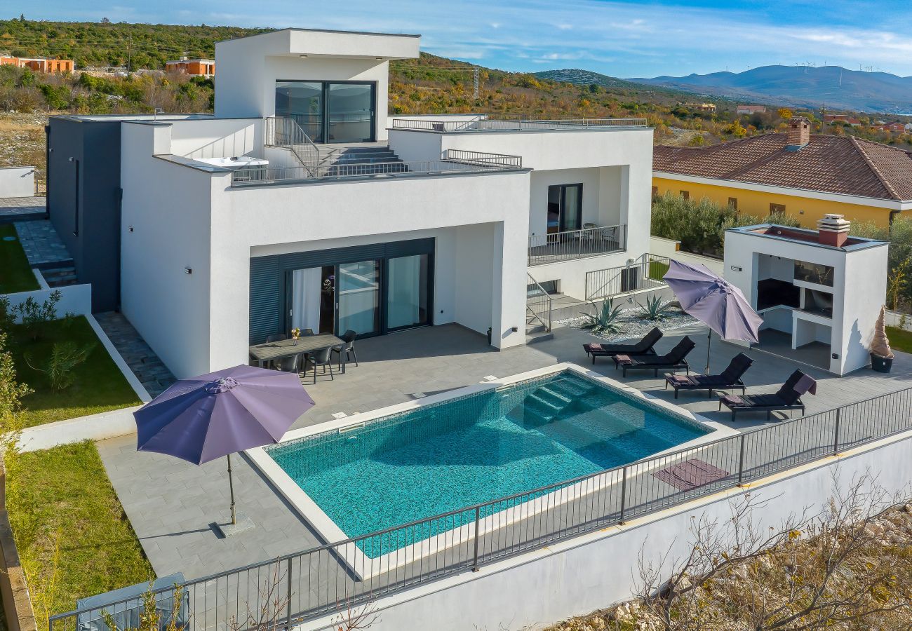 Villa in Maslenica - Villa Flokica