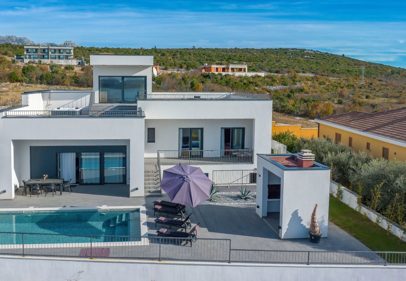 Villa in Maslenica - Villa Flokica