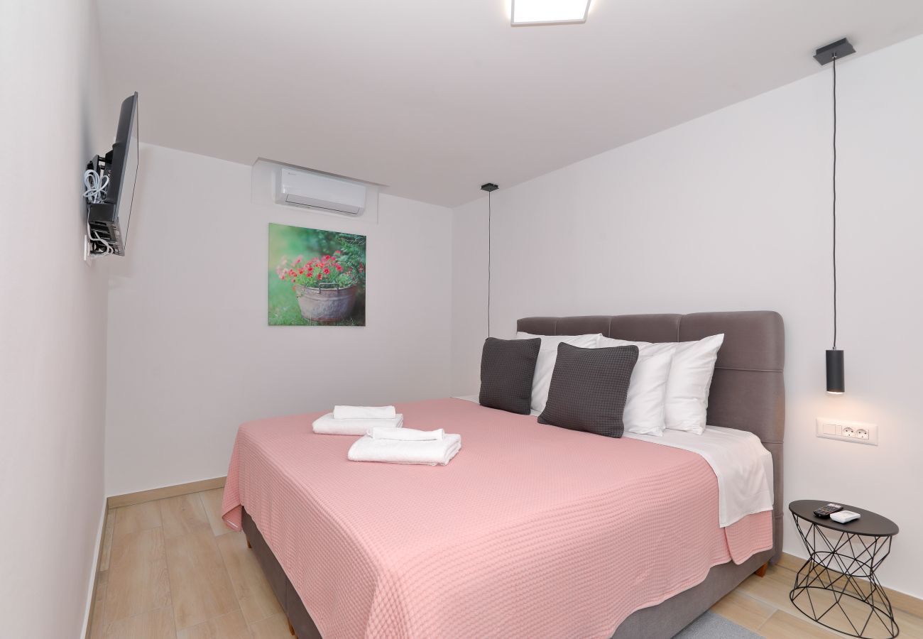 Villa in Vrsi - Villa Angelina