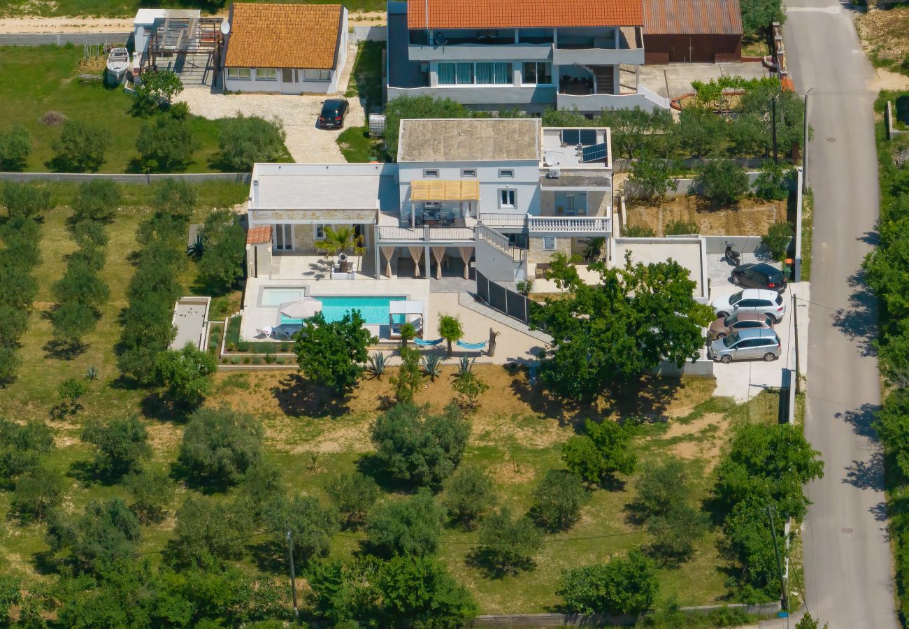 Villa in Vrsi - Villa Angelina