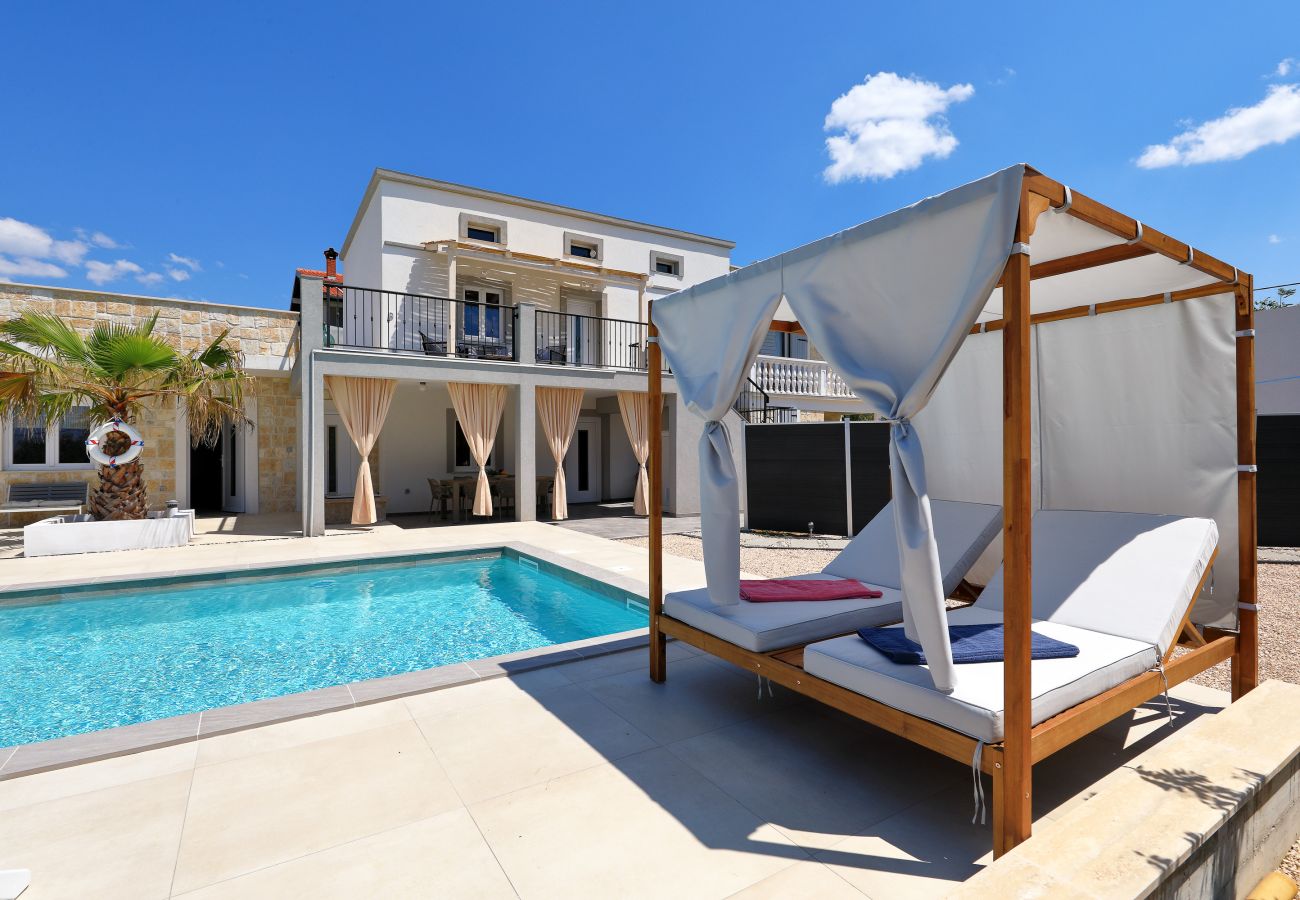 Villa in Vrsi - Villa Angelina