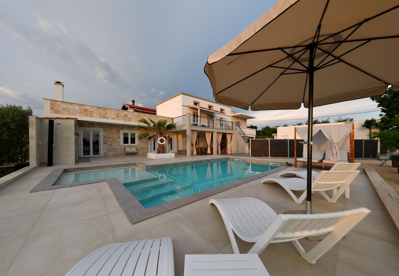 Villa in Vrsi - Villa Angelina