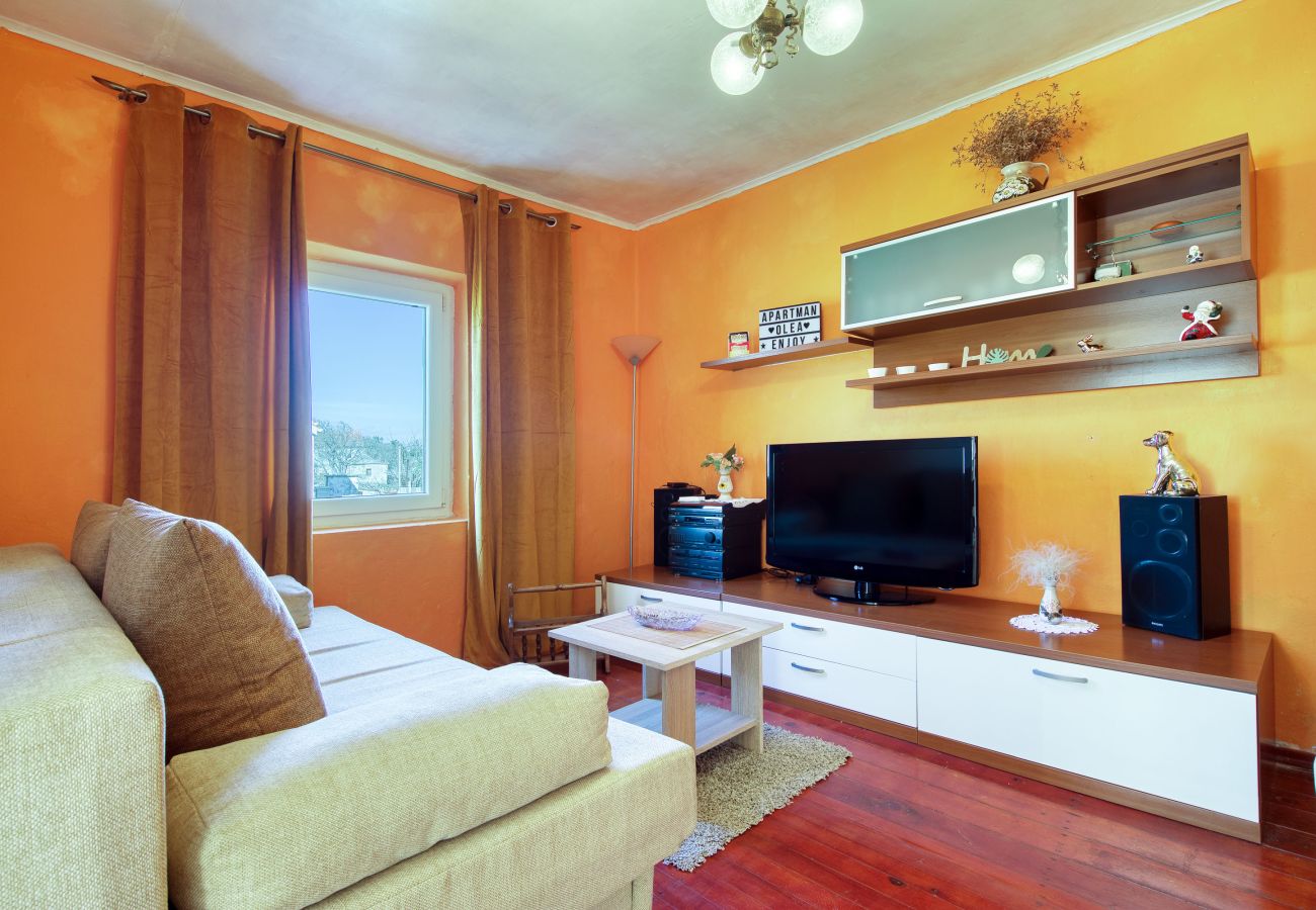 House in Ražanac - Rudic, Ferienhaus mit großem Garten, Meer &