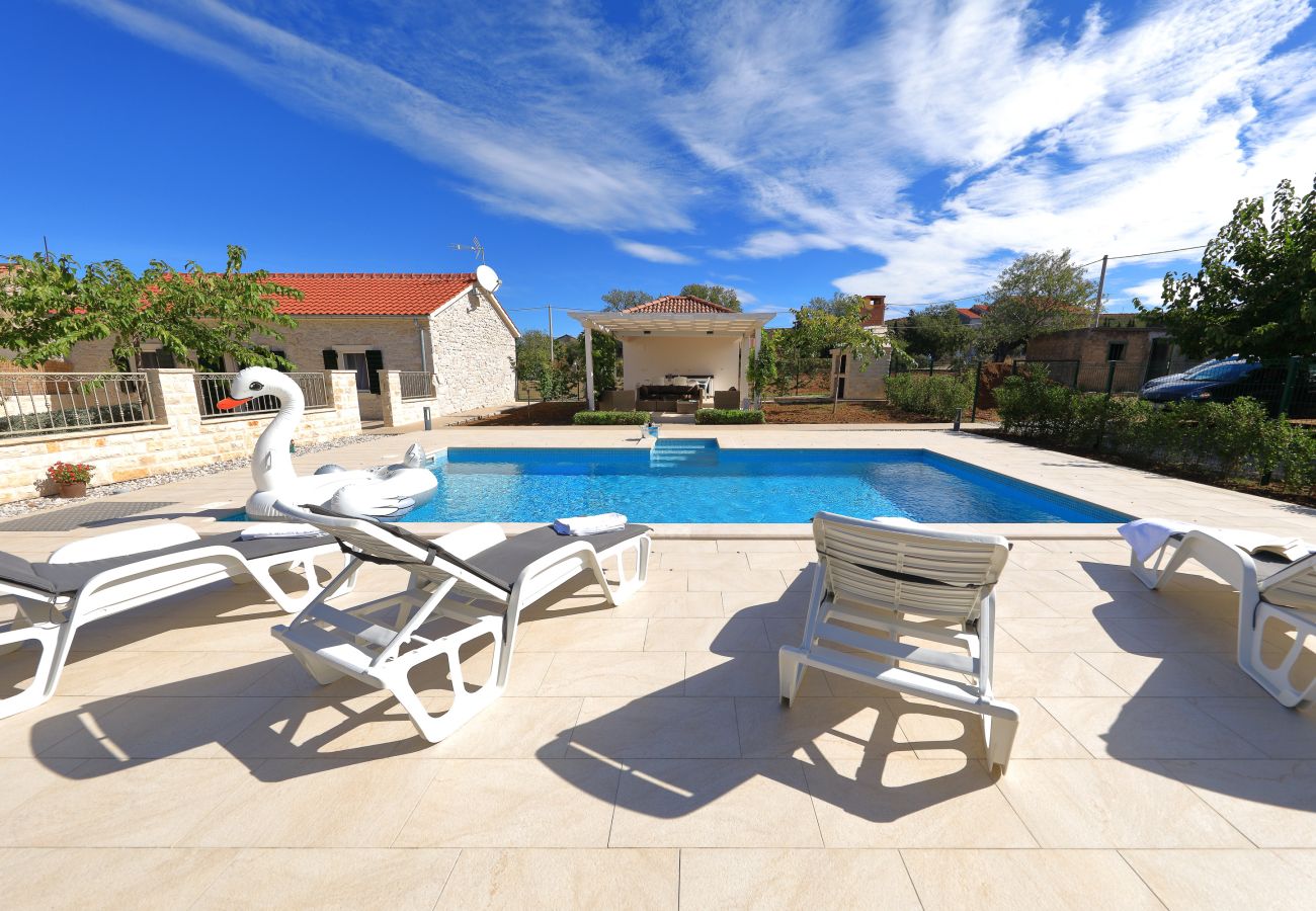 House in Debeljak - Holiday Home Angelina with Private Pool