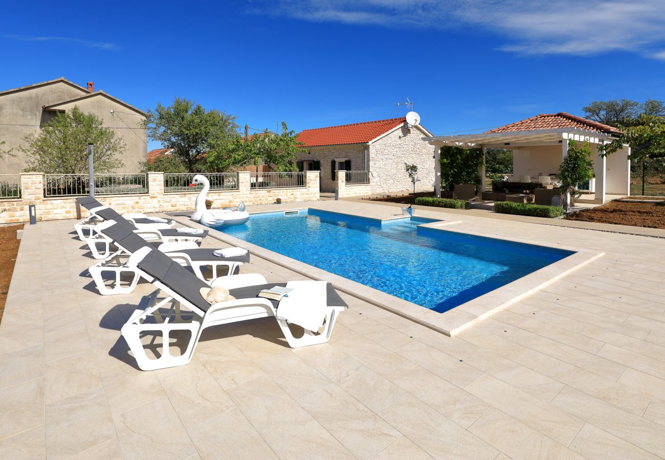 House in Debeljak - Holiday Home Angelina with Private Pool