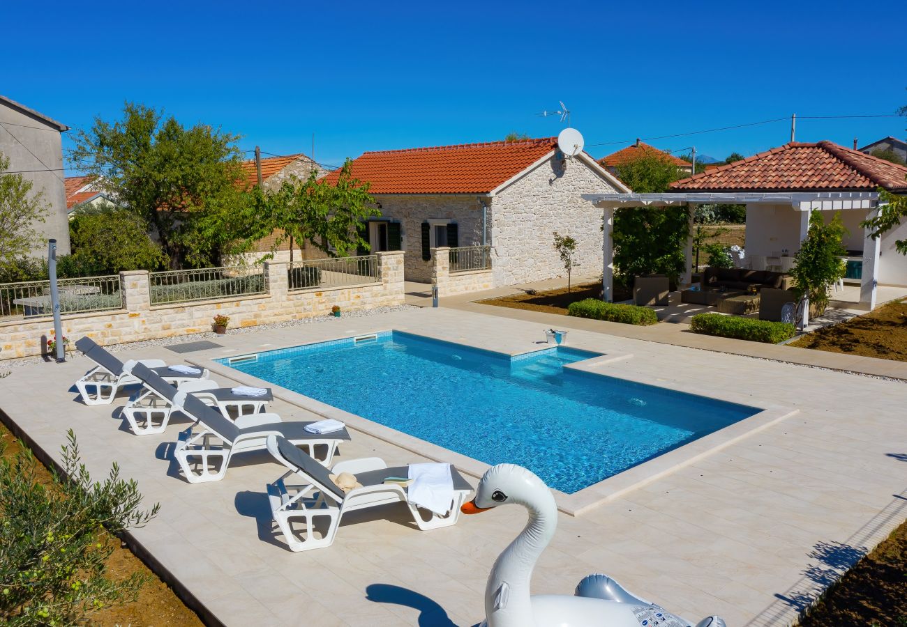 House in Debeljak - Holiday Home Angelina with Private Pool