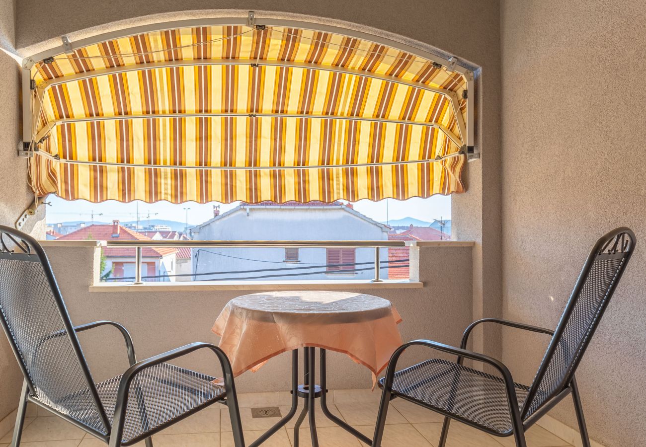 Apartment in Zadar - Marinko, No. 4, Geräumige Ferienwohnung mit Pool