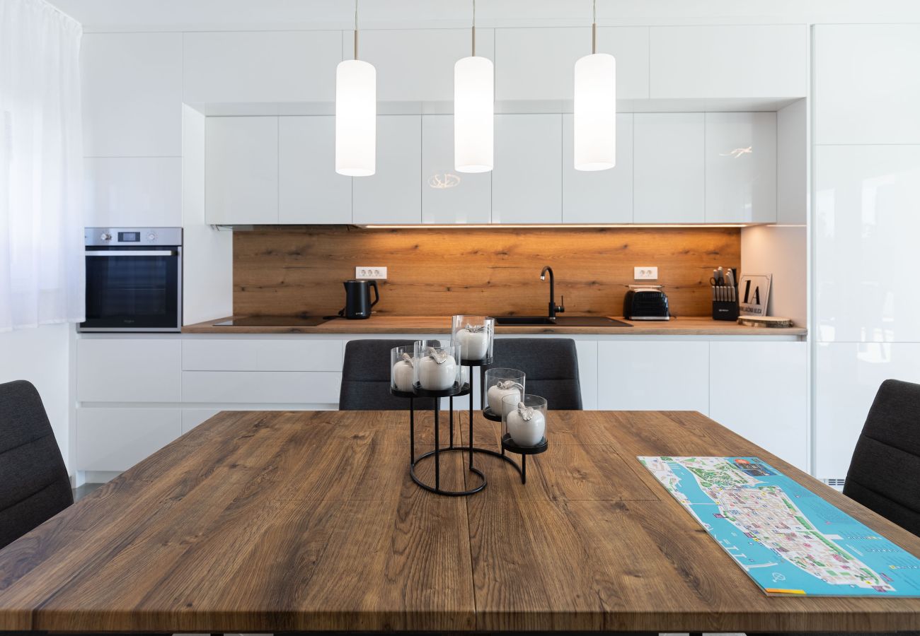 Villa in Vir - Mariva