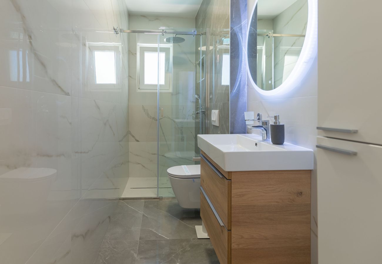 Villa in Vir - Mariva