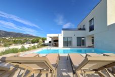 Villa in Rovanjska - Wave of Love Luxusvilla direkt am Meer...