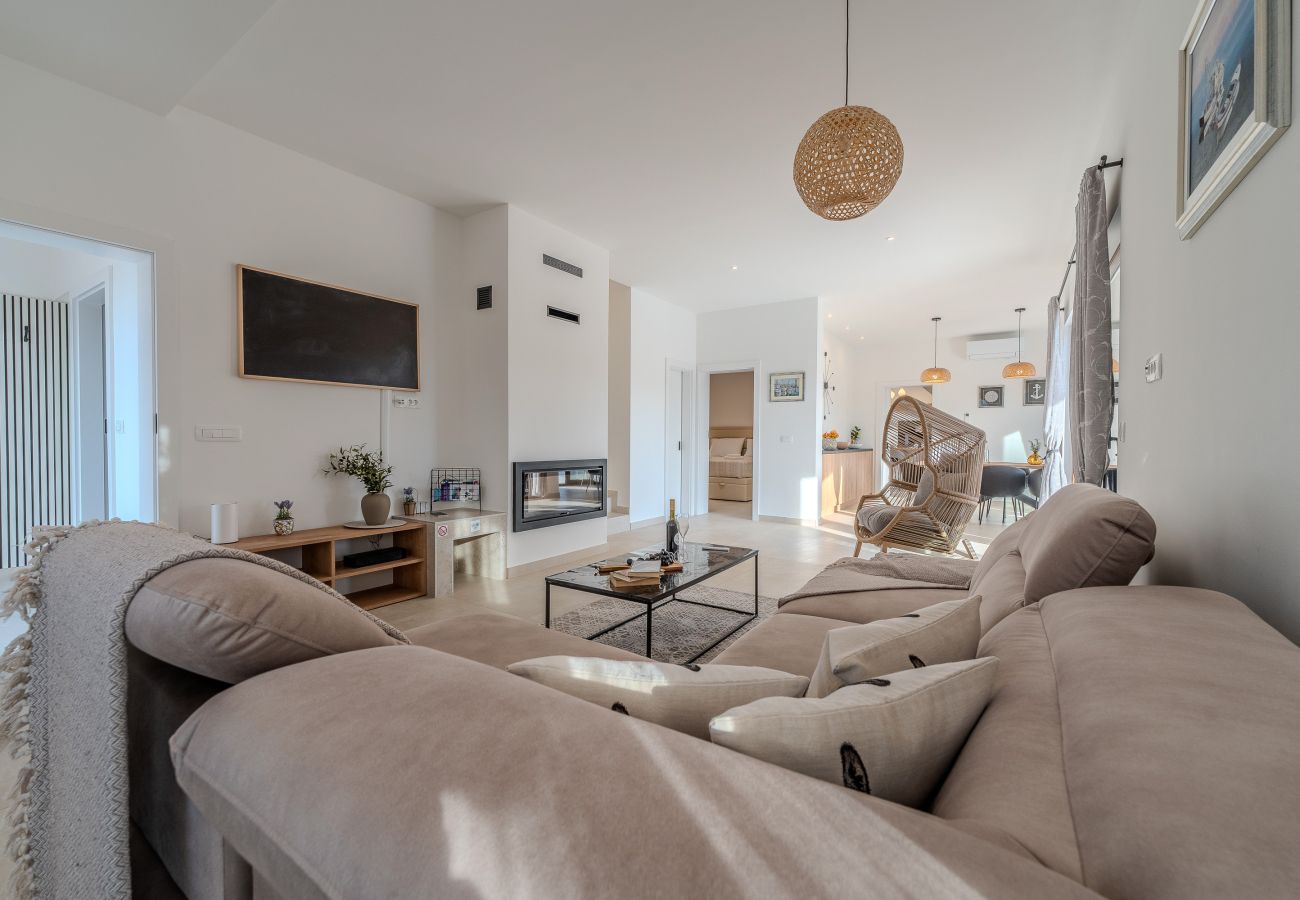 House in Ražanac - Pecora Nera