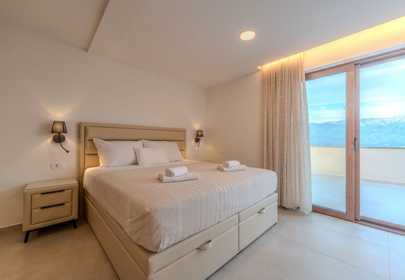 House in Ražanac - Pecora Nera