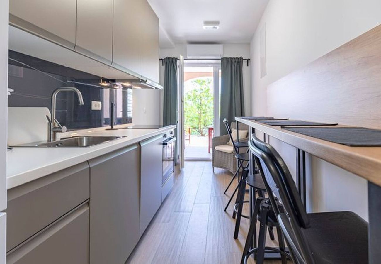 Apartment in Starigrad - Studio Stanic No.2 with terrace