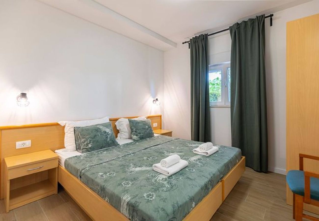 Apartment in Starigrad - Studio Stanic No.2 with terrace