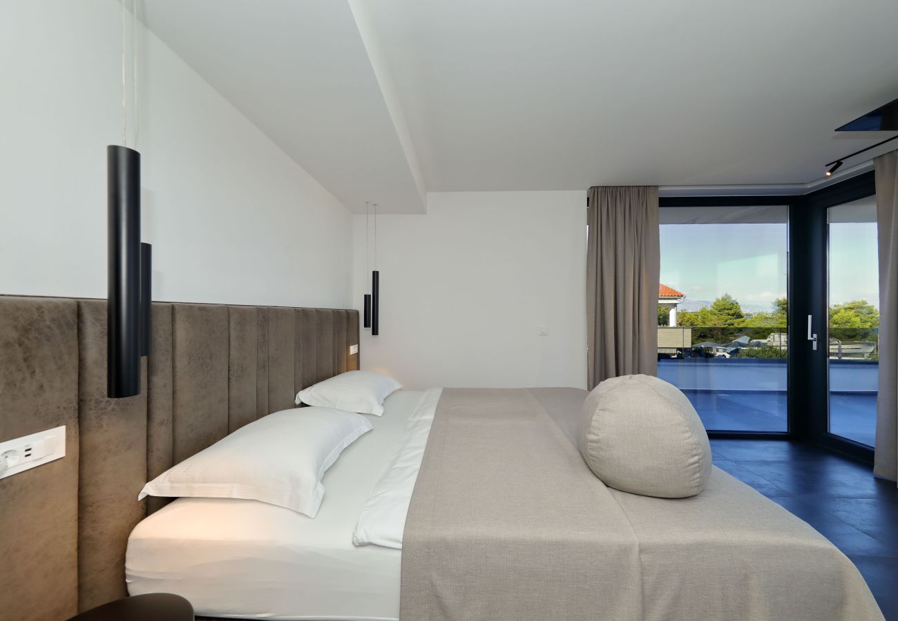 Villa in Vir - Villa pot