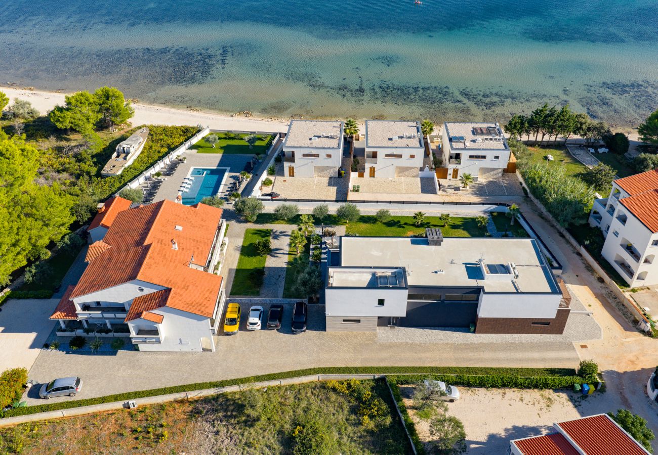 Villa in Vir - Villa pot