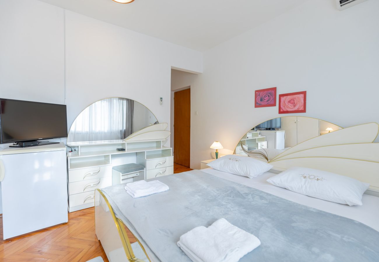 Rent by room in Starigrad - Tinka, Zimmer No 2