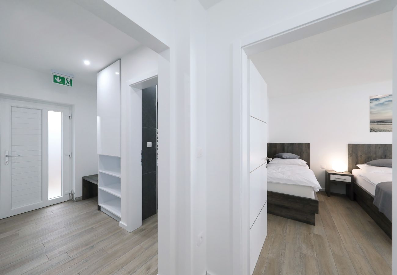 Apartment in Starigrad - Meeresbrise No. 4