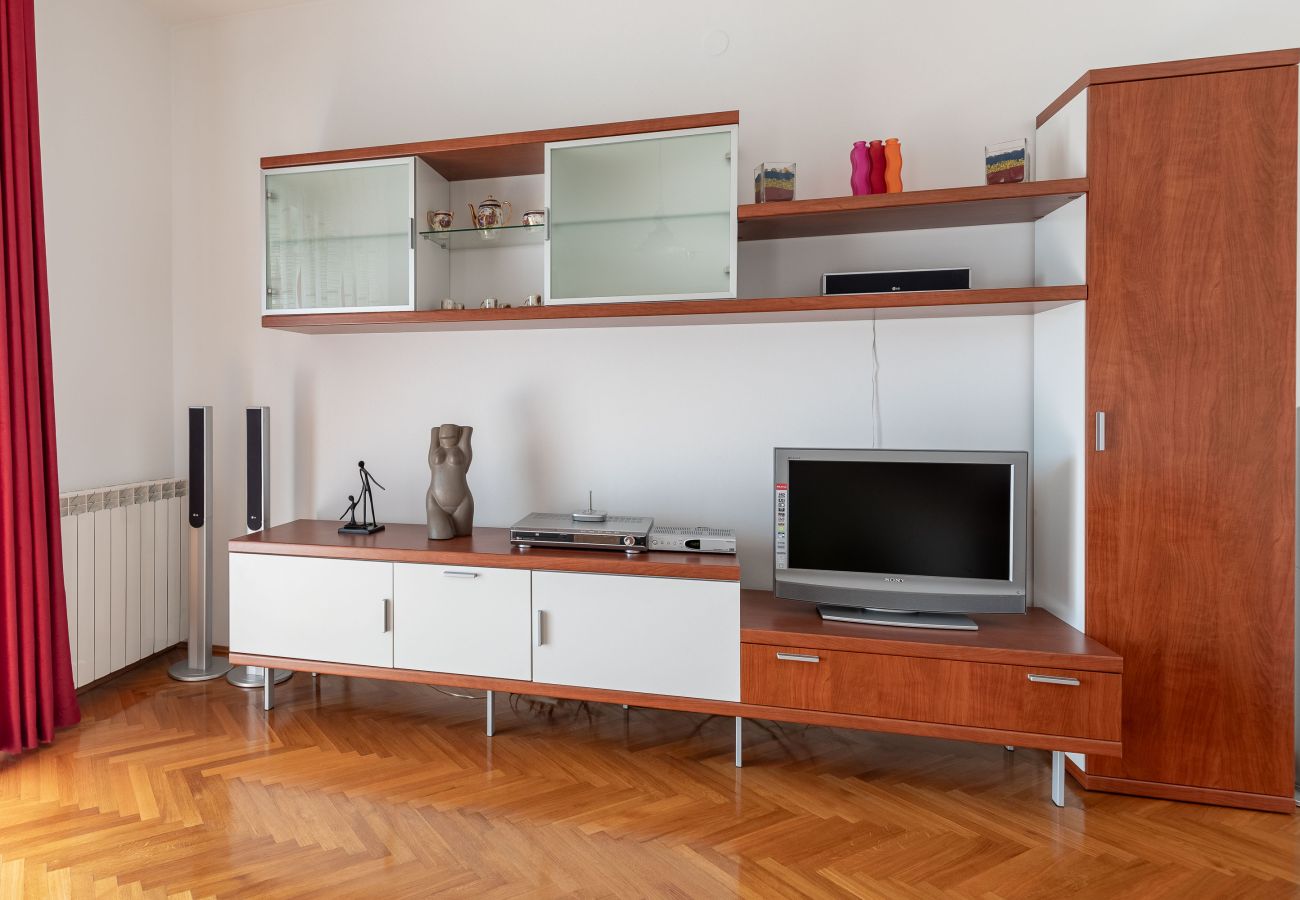 Apartment in Zadar - Marinko, No. 3, Große Ferienwohnung mit Pool