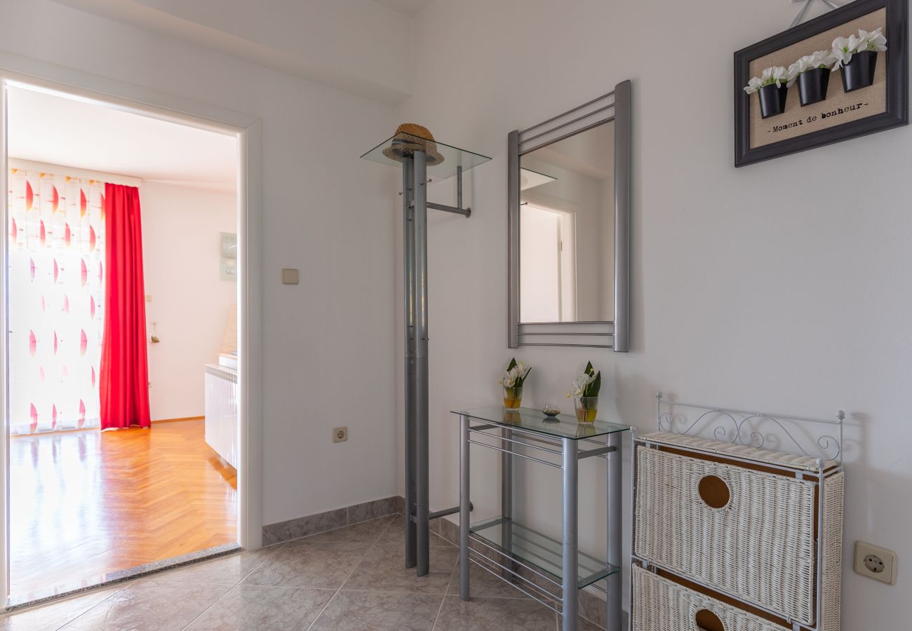 Apartment in Zadar - Marinko, No. 3, Große Ferienwohnung mit Pool