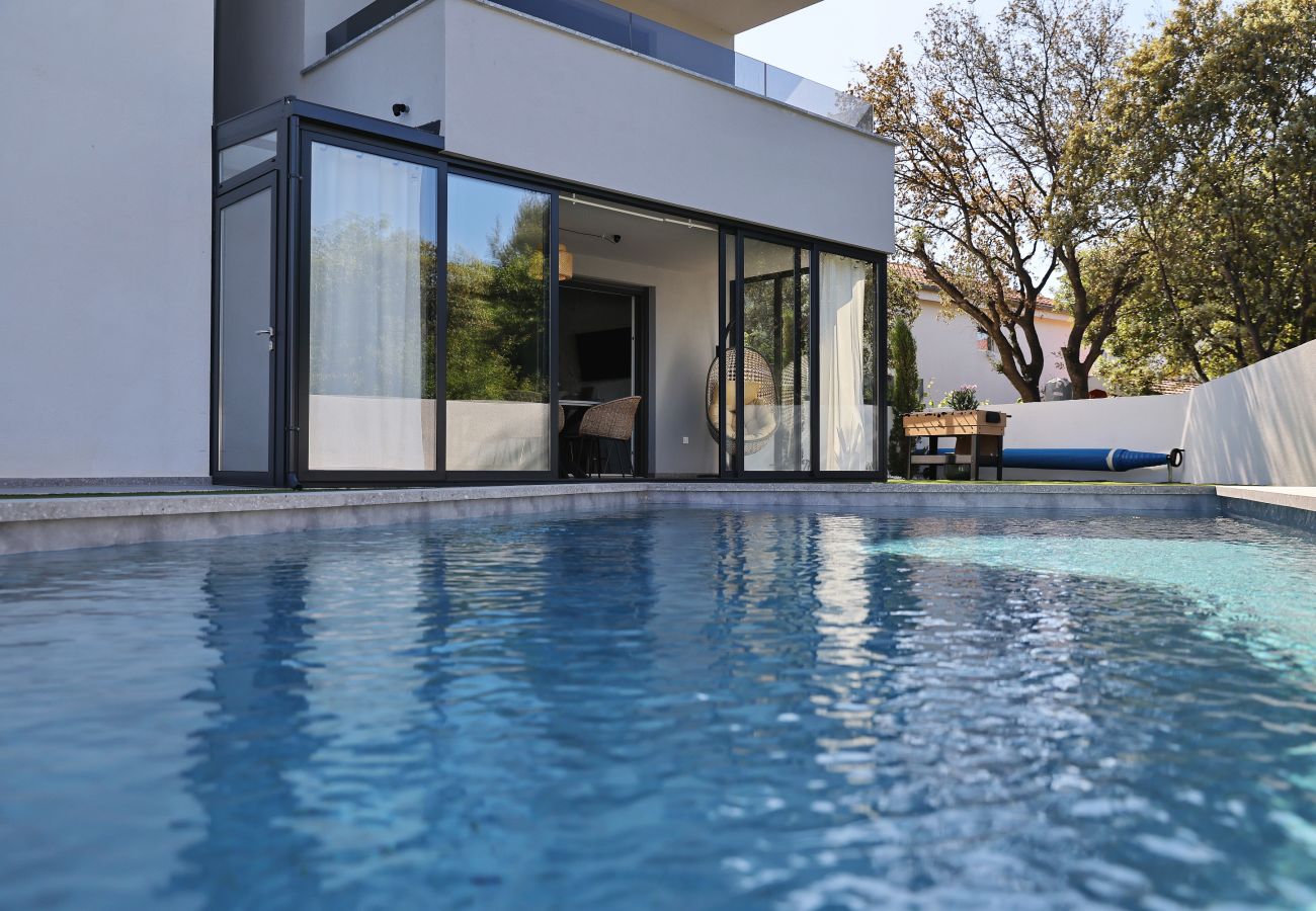 Apartment in Nin - RoBell