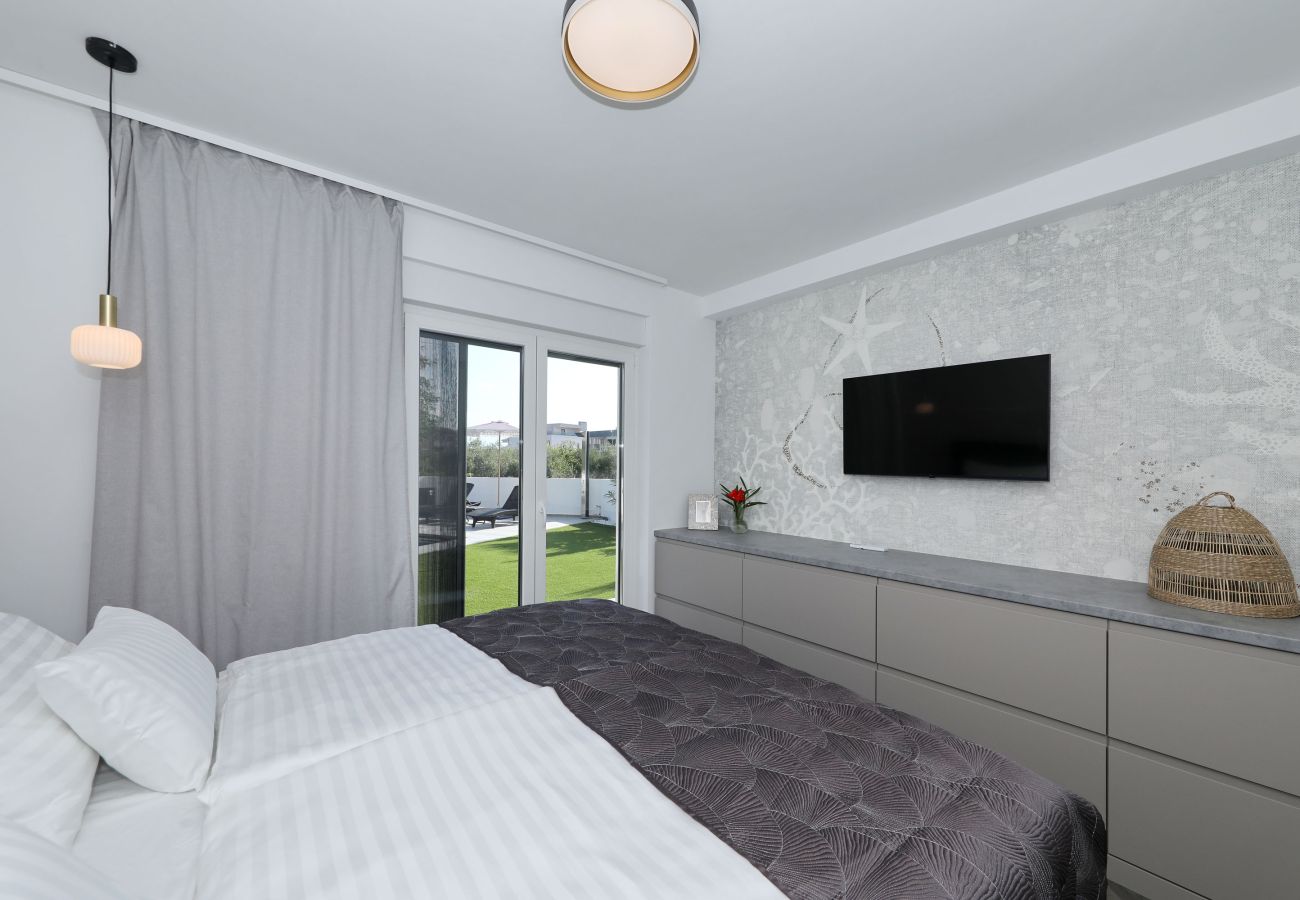 Apartment in Nin - RoBell