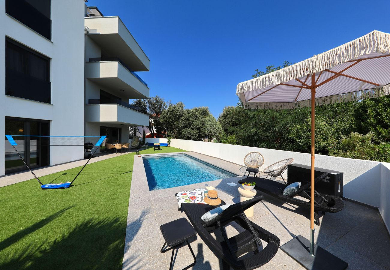 Apartment in Nin - RoBell