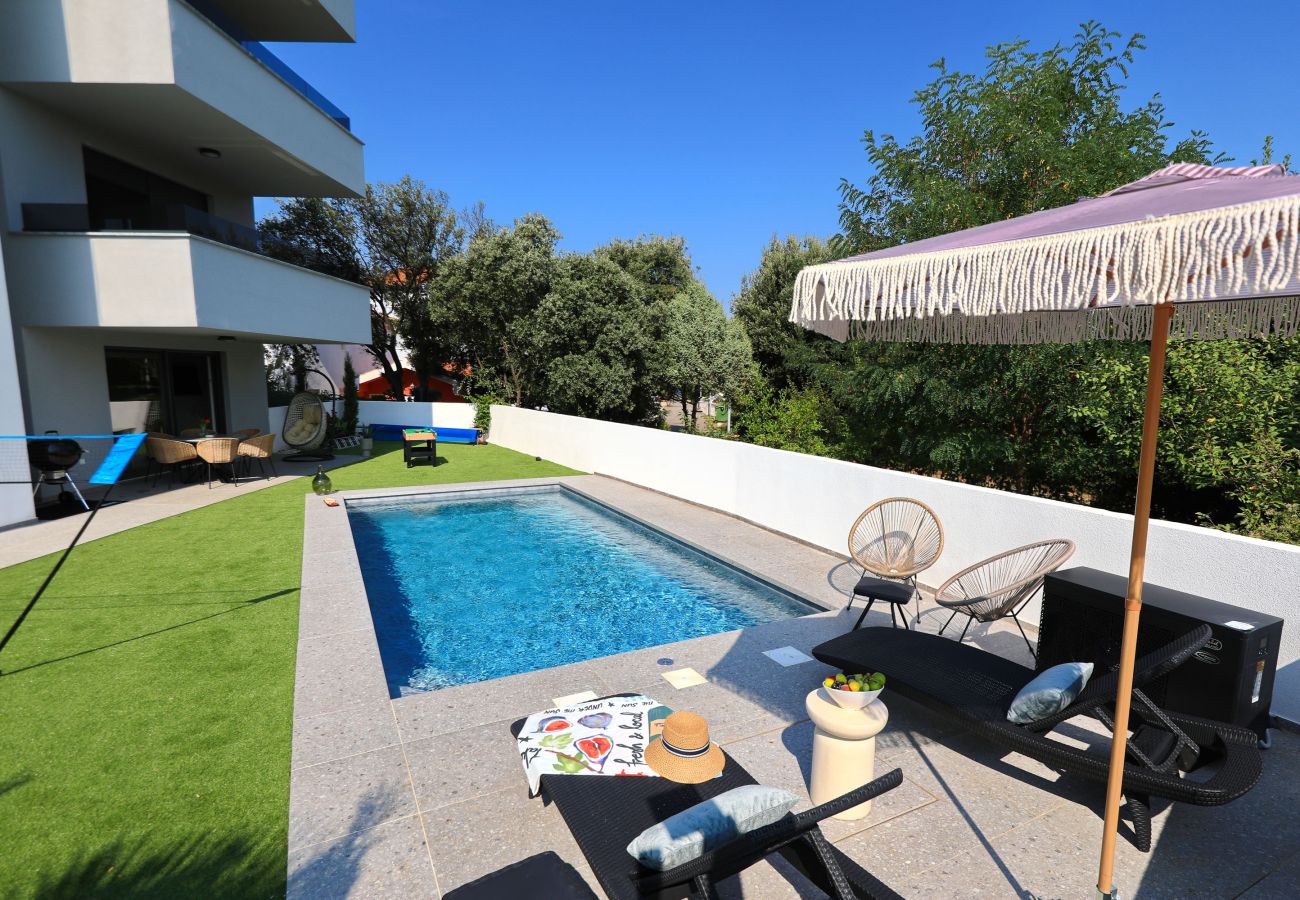 Apartment in Nin - RoBell