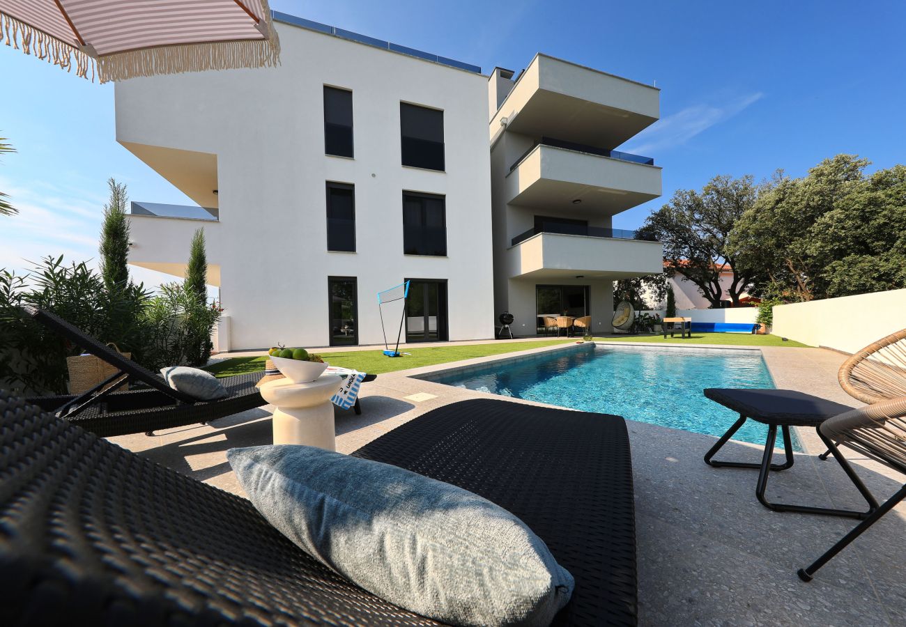 Apartment in Nin - RoBell