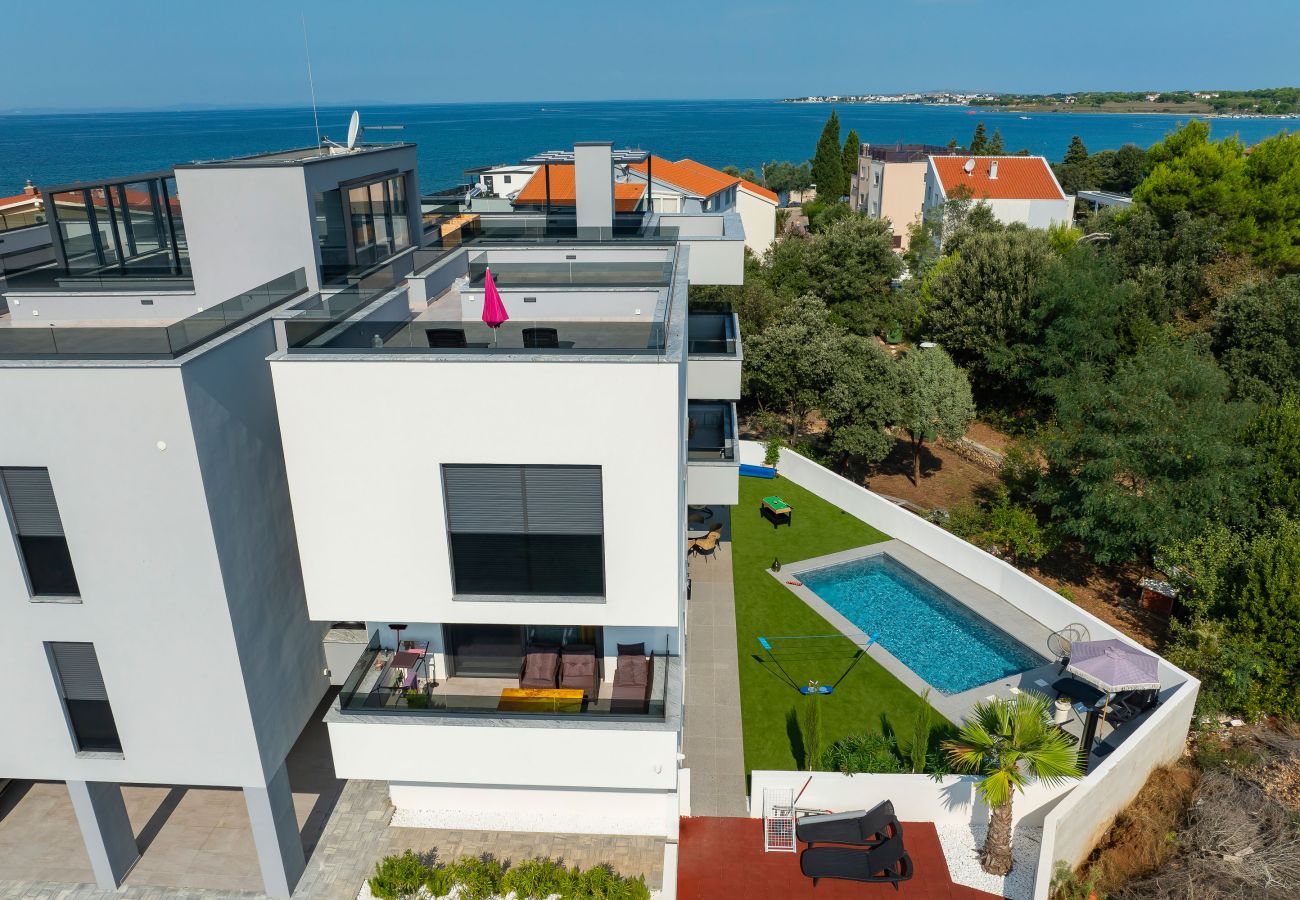 Apartment in Nin - RoBell