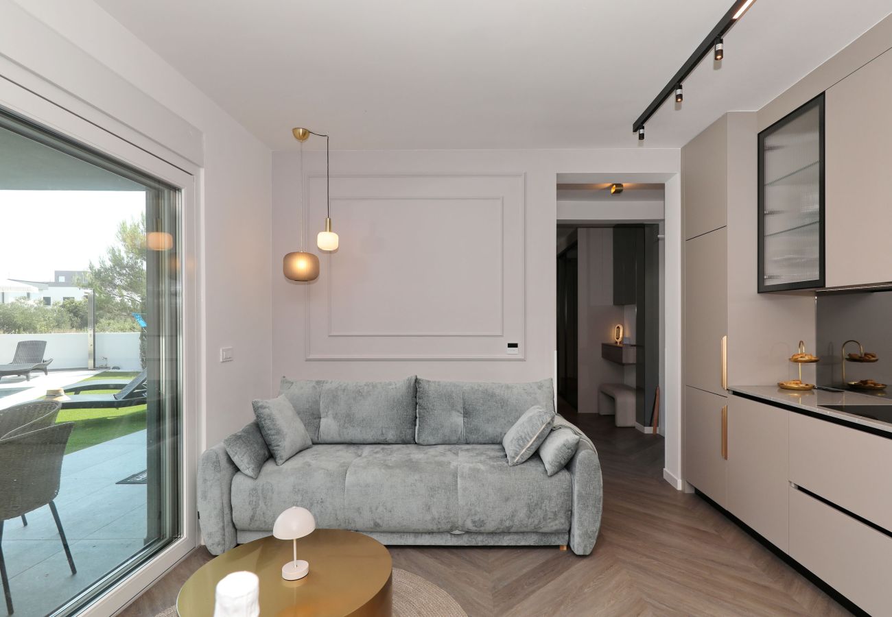 Apartment in Nin - RoBell