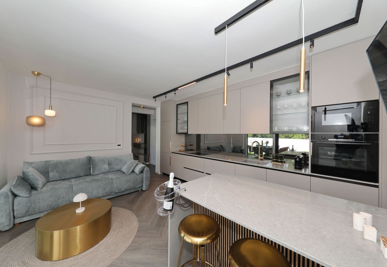 Apartment in Nin - RoBell