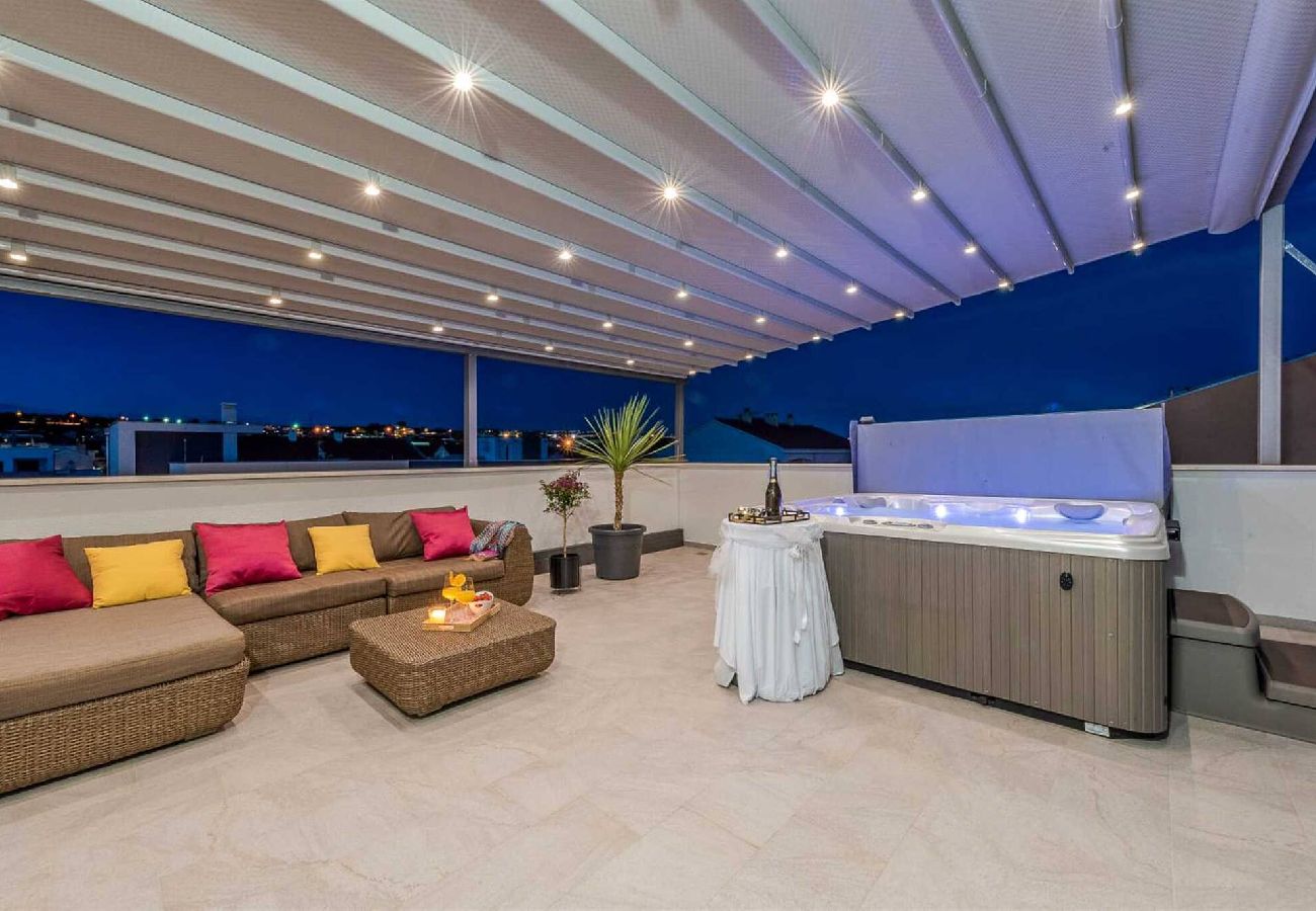 Apartment in Zadar -  Penthouse 6 with Whirlpool and Sea View