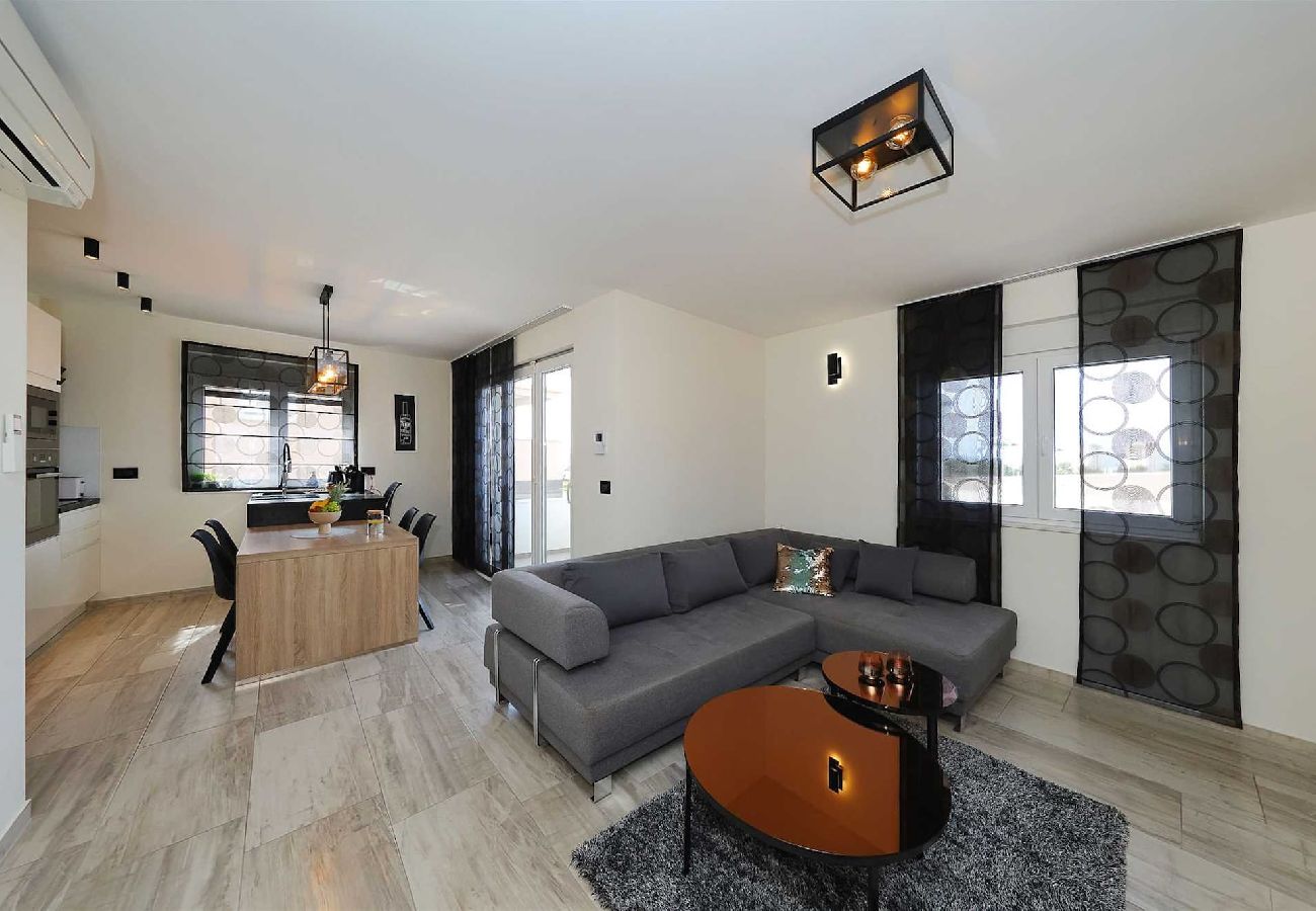 Apartment in Zadar -  Penthouse 6 with Whirlpool and Sea View