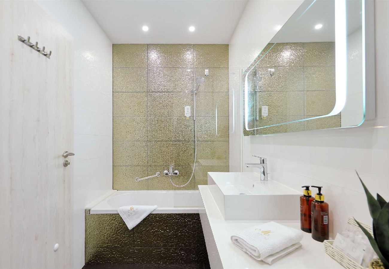 Apartment in Zadar -  Penthouse 6 with Whirlpool and Sea View