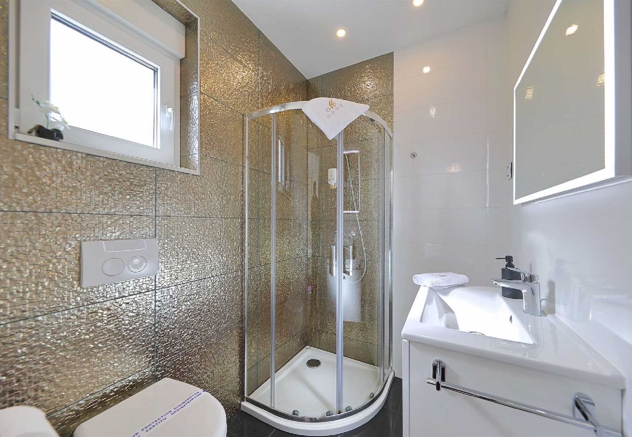 Apartment in Zadar -  Penthouse 6 with Whirlpool and Sea View