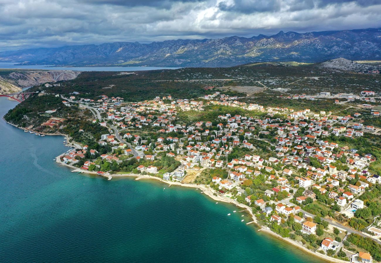 Apartment in Maslenica - Simaruna, Schöne Ferienwohnung mit Whirlpool,