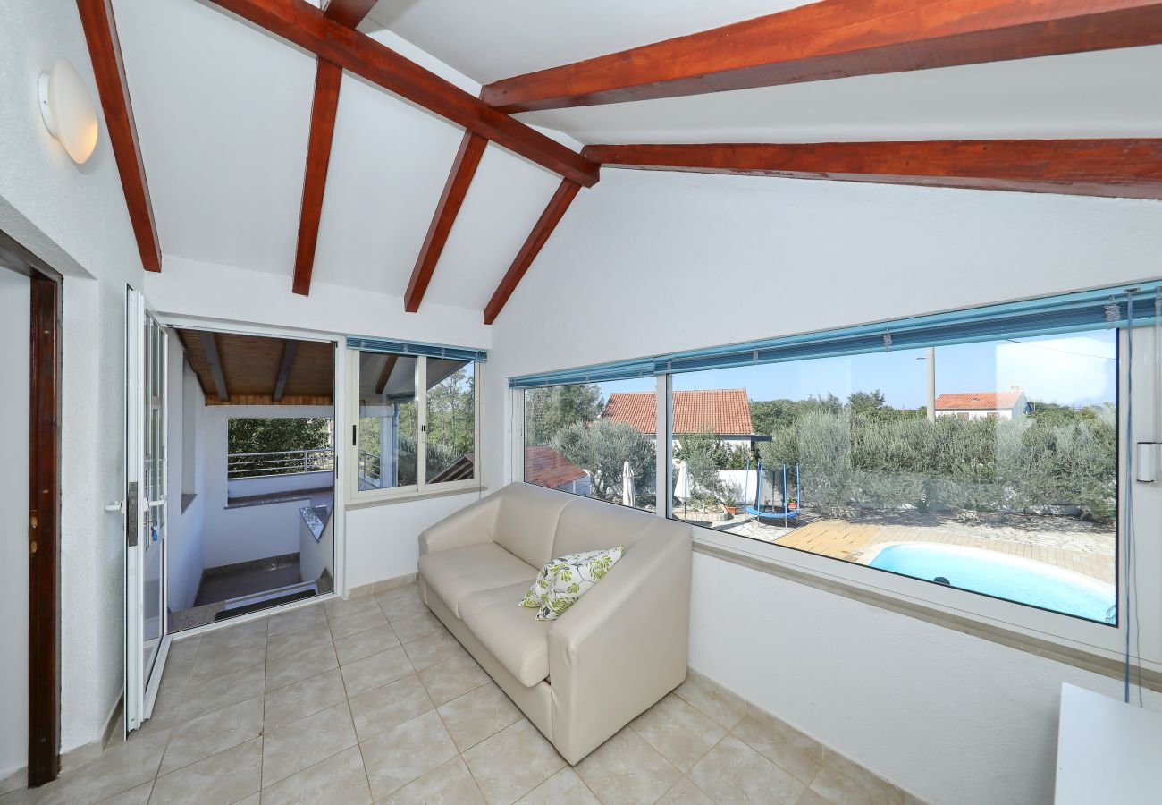 House in Polaca - Polaca, Ferienhaus mit Pool, Grill und