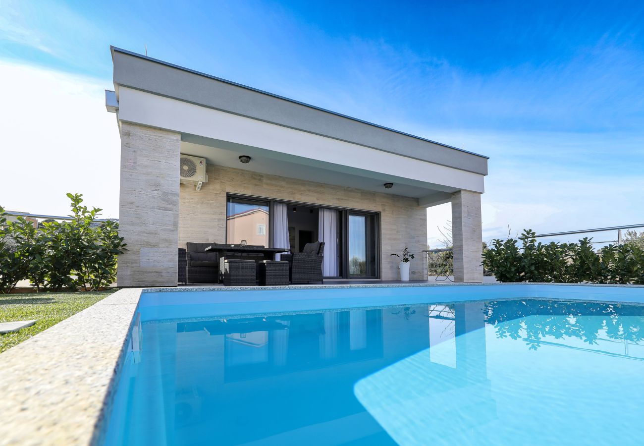 House in Dobropoljana - Orchid stay