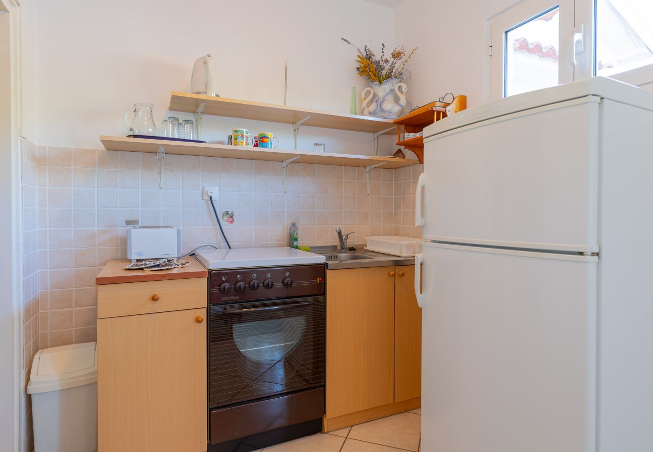 Apartment in Starigrad - Pansion Tinka Apartment No 7