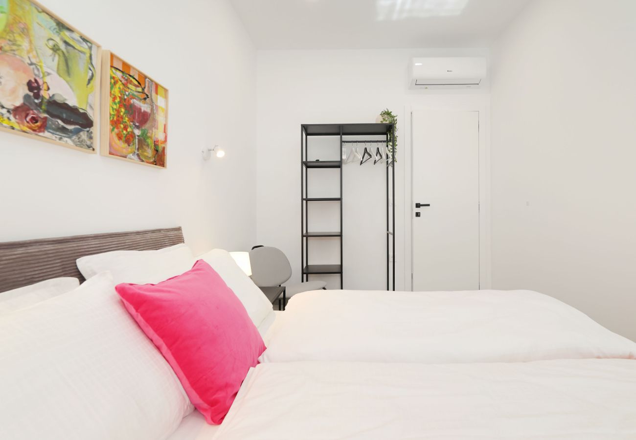 Apartment in Rovanjska - Ferienwohnung Meerblick Rovanjska